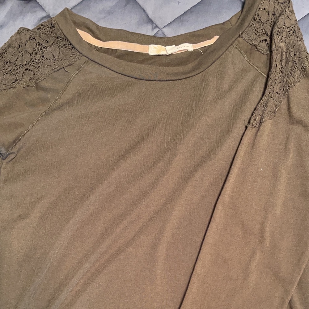 Women’s Top